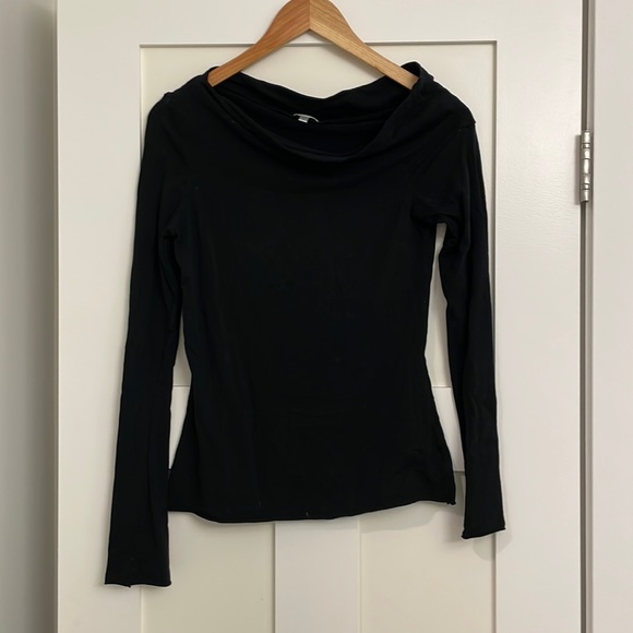 James Perse Tops - James Perse black boat neck long sleeve shirt.